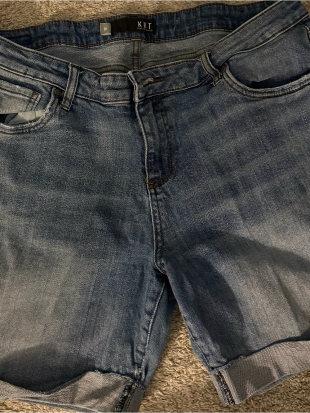 Kut from the Kloth Catherine Boyfriend Denim Shorts women 14